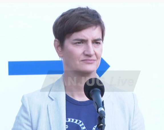 Nema prijava za ljekare, javljaju se samo antivakseri