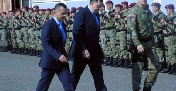 Ko se od koga distancira - Dodik od Lukača ili obrnuto?