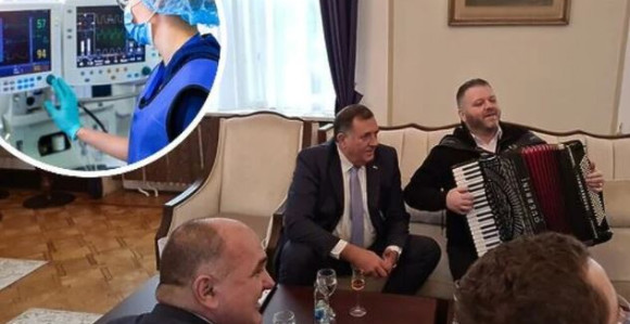 Harmonikaši kolo vode, a korona uzima danak