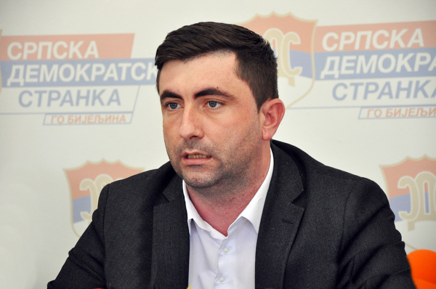 Petrović poručio Dodiku: Raskini koaliciju sa SDA na svim nivoima!