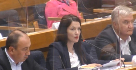 Biće odgovornosti, prešli ste crvenu liniju (VIDEO)