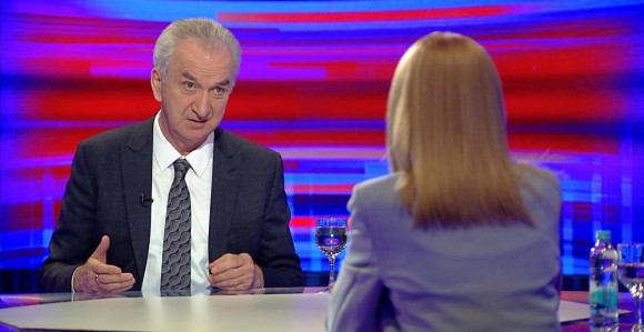 Moramo Dodiku da kažemo: Alo, čovječe šta radiš! I Vučić mu je poslao jasnu poruku (VIDEO)