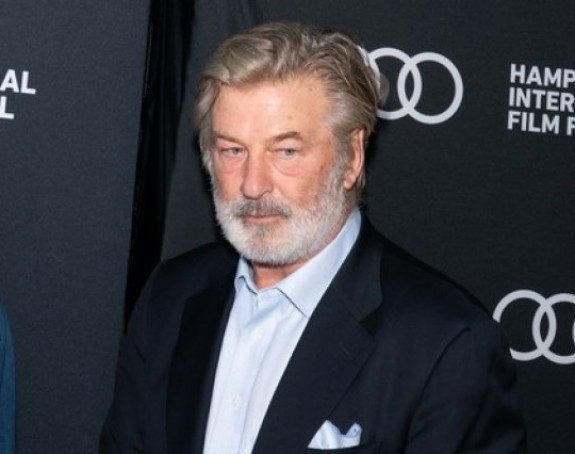 Usmrtio direktorku fotografije i ranio reditelja (VIDEO)