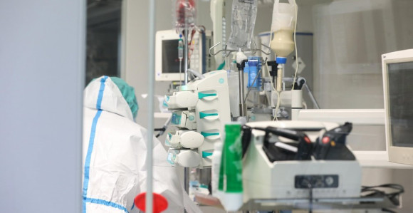 U Srbiji četvoro djece priključeno na respirator