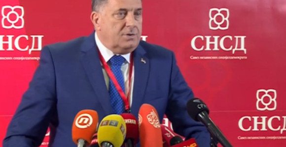 О враћању надлежности Српске од 15. новембра