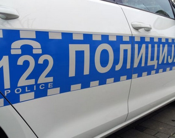 Udario policajca pa pobjegao, traga se za vozačem