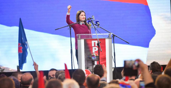 Додик мало играо за своје интересе, мало за странце који су га довели, како му је одговарало