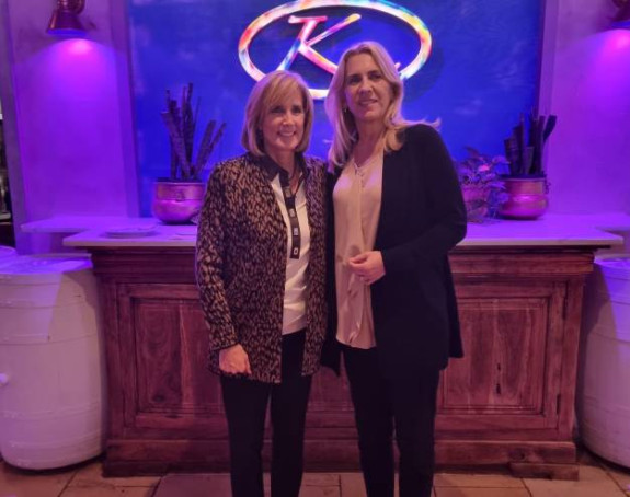 Na putu do Eskobara - Razgovor sa kongresmenkom