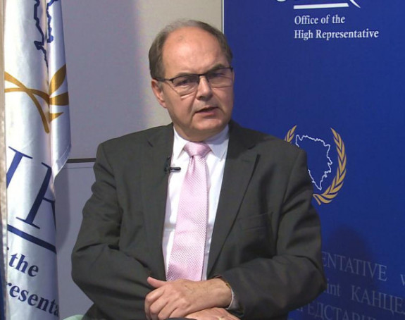 Oglasio se Šmit: Suverenitet pripada državi BiH