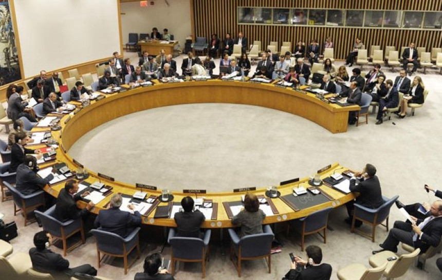 EUFOR ostaje u BiH, neće biti Šmitovog obraćanja u SB