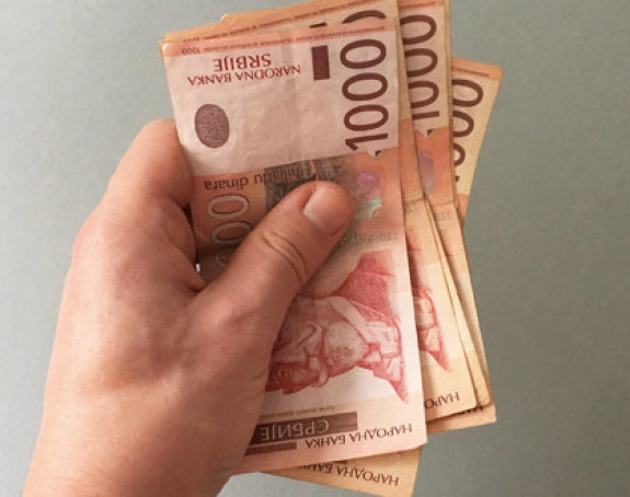 Građani Srbije dobili 30 evra jednokratne pomoći