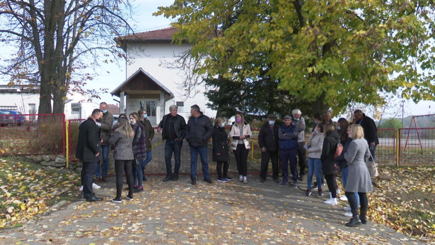 Директор школе врши мобинг, прогања наставнике