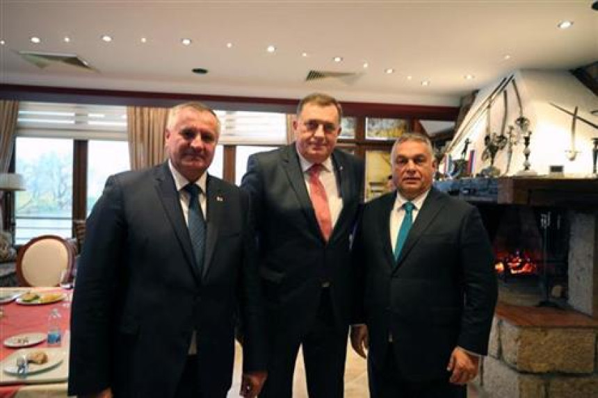 Dodik od Orbana tražio pomoć za zaduženje Srpske?!