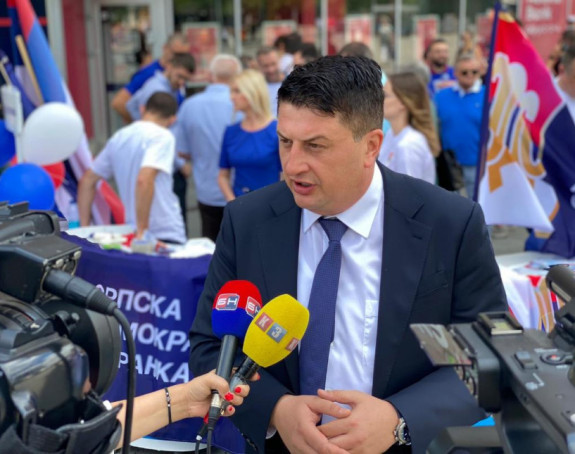 Dodik je "politička jetrva" koja se lažima obračunava sa neistomišljenicima