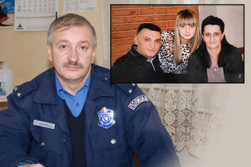 Policija tragala za njima, a on ispijao za pokoj duše