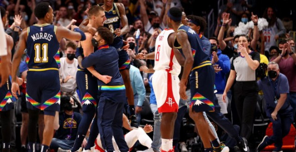 Uspješni Jokić: 28 poena, 14 skokova i rampa za pobedu!