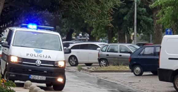 Пуцњава у Мостару: рањен мушкарац, нападач се предао