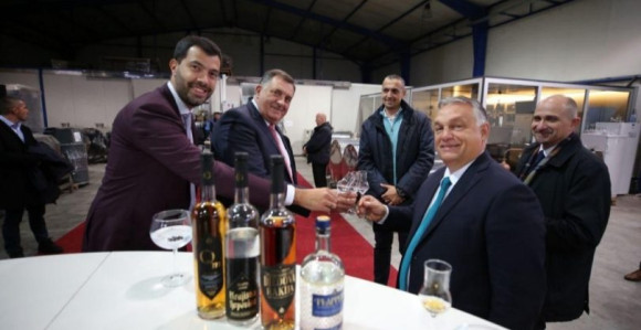 Da li će Igor Dodik izvoziti porodičnu rakiju u Mađarsku?