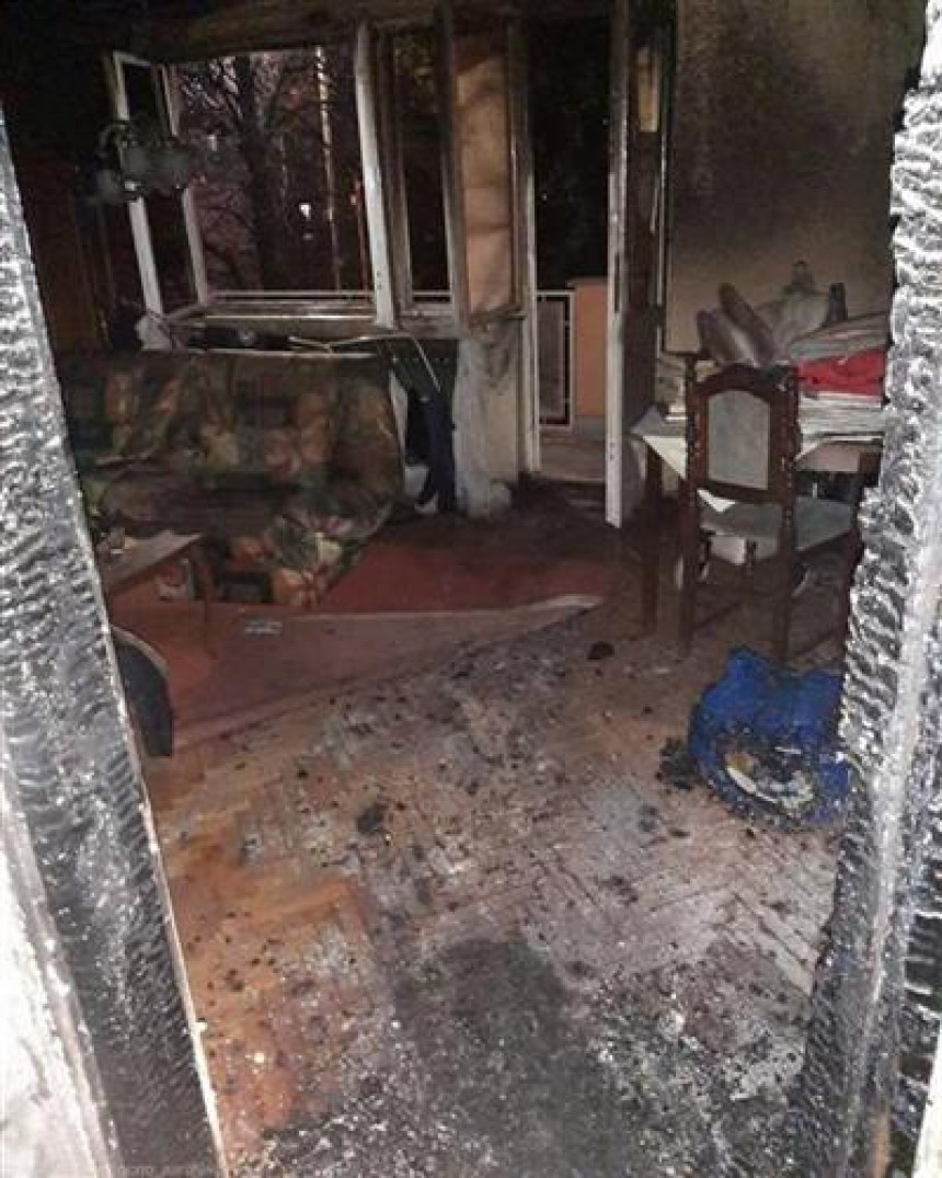 Пале: Ватрогасци спасили пет живота и локализовали пожар