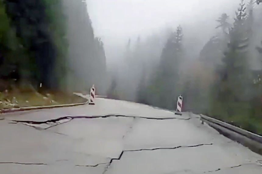 Odronio se glavni put ka Jahorini, sanacija večeras