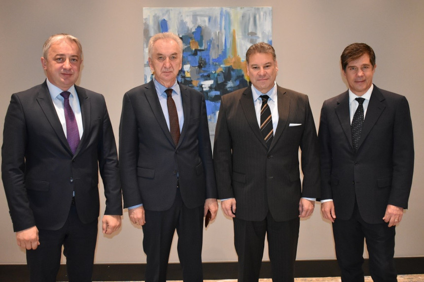 Dodik pokušava produžiti krizu do narednih izbora