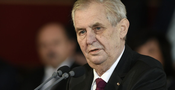 Zeman zatražio da vodi pregovore o formiranju vlade