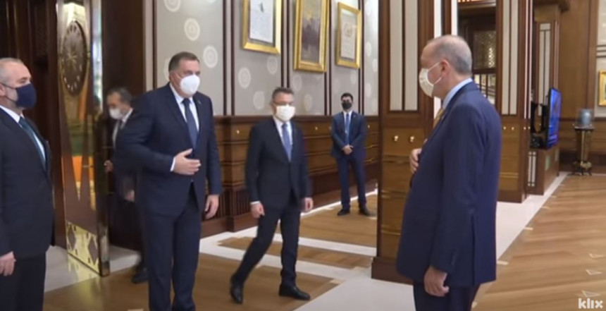 Шаровић: Није добар потез сусрет Додика са Ердоганом