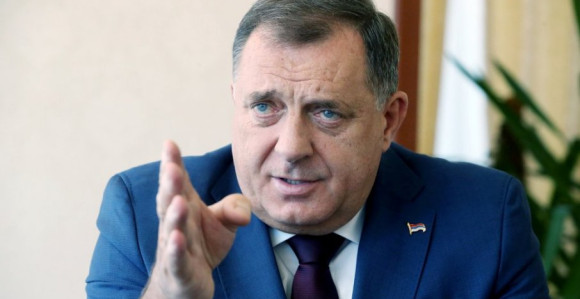 Dodik aterirao od najave formiranja Vojske Srpske
