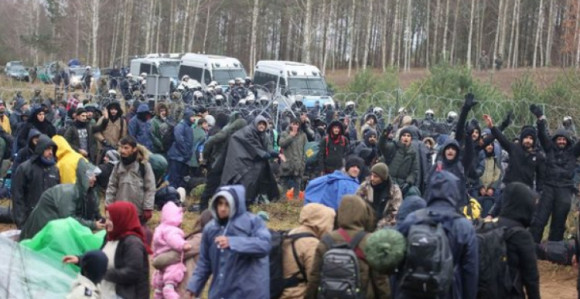 Ukrajina poslala 8.500 policajaca i vojnika na granicu