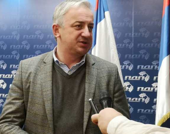 Nametnuti zakon i haos rješavati pregovorima
