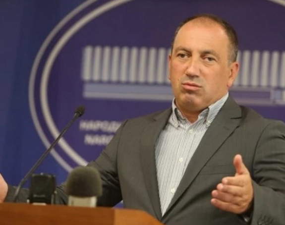 Milorad Dodik i SNSD danas kapitulirali
