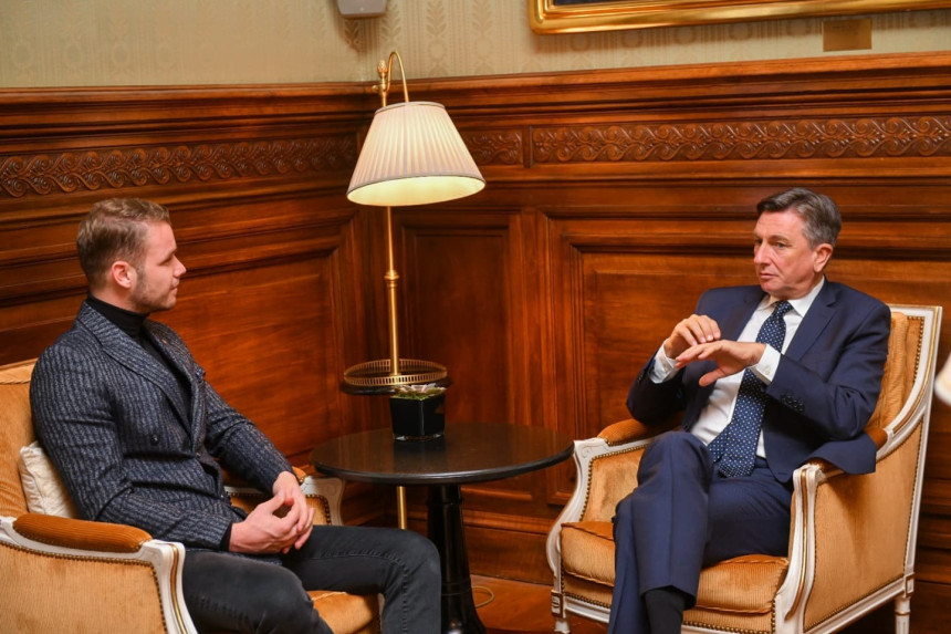 Stanivuković: Prijatan susret sa Pahorom u Parizu