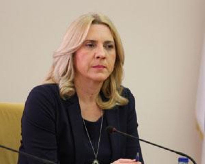 I Cvijanovićeva sada priziva opoziciju u pomoć!