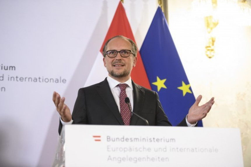 Аустријски канцелар: Грађани, извините због локдауна