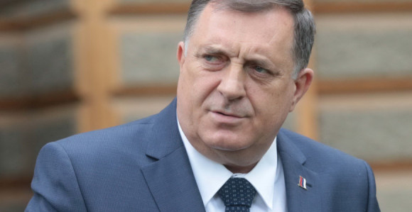 Dodik pisao Masu: Vi nanosite štetu Republici Srpskoj
