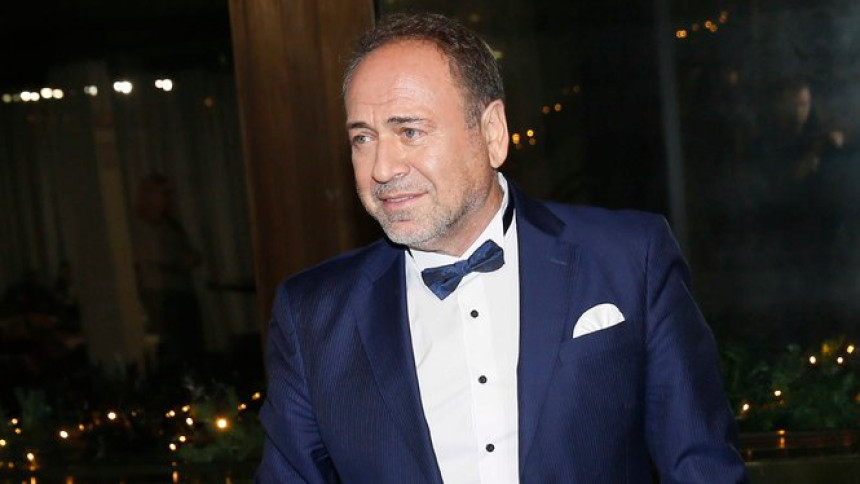 Unuk Marinka Rokvića zapevao u „Šarenici” (FOTO)