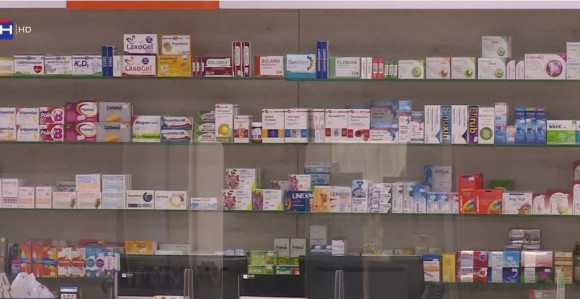 Farmaceuti protiv Vladine odluke, traže sastanak