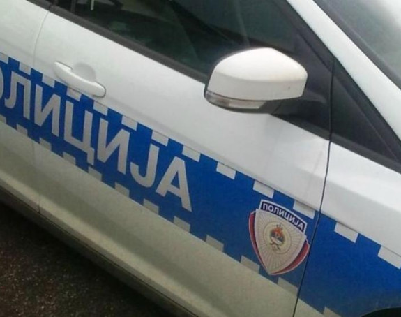 Pucnjava u centru Foče, vozilo gurnuto u Drinu
