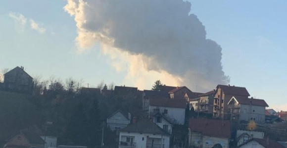 Poginule dvije, povrijeđeno sedam osoba u eksploziji