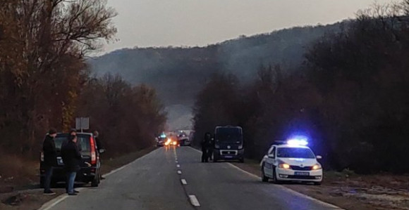 Jutros "zabranjena zona" oko fabrike u Leštanima