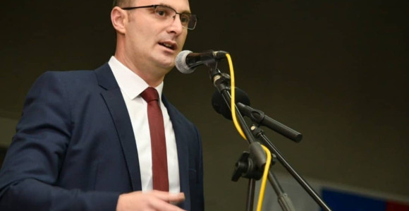 Moramo pošteno i vrijedno raditi i graditi