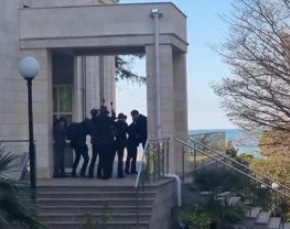 Srdačan pozdrav Vučića i Putina: Počeo sastanak