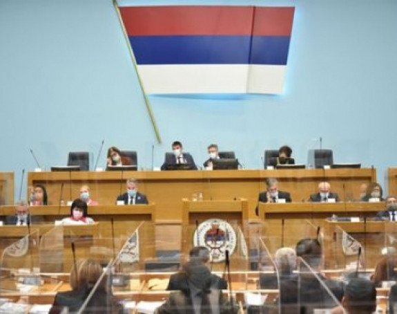 Usvojeno deset zakona, nastavak sjednice u utorak