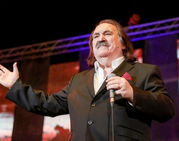 Pjevač Mišo Kovač hitno prevezen u bolnicu