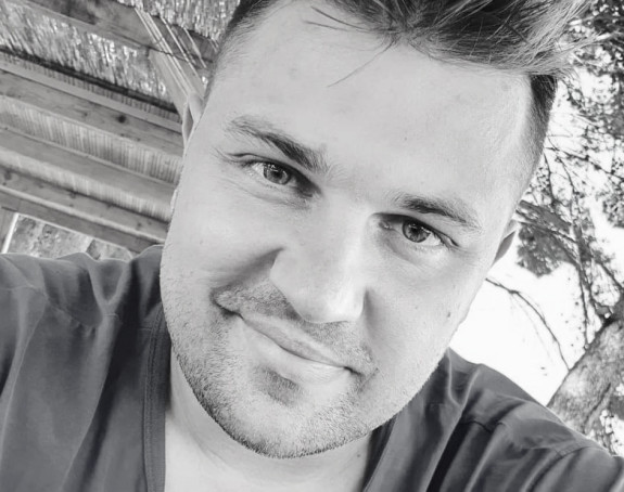 Preminuo pjevač Zvezda Granda Jasmin Hasić