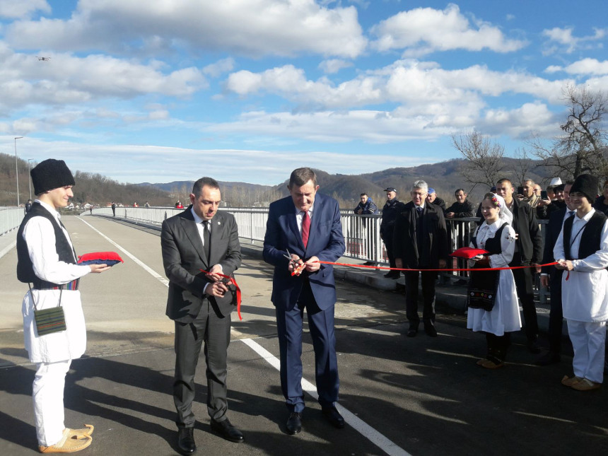 Свечано отворен гранични прелаз и мост "Братољуб"