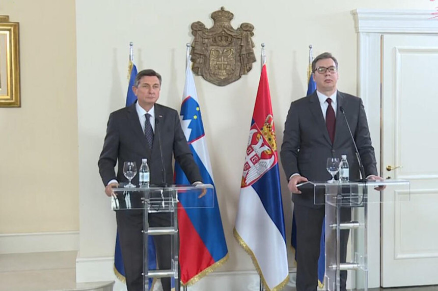 Vučić: Svaki razgovor je kamen u kući mira