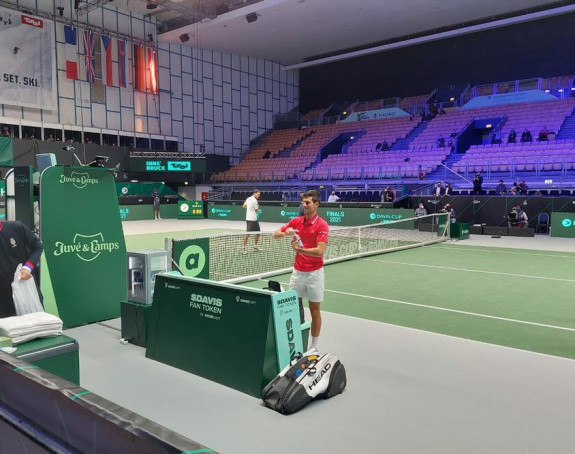 Pogledajte kako je Nole dobio opomenu sudije