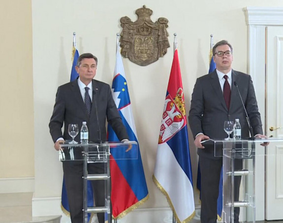 Vučić: Svaki razgovor je kamen u kući mira