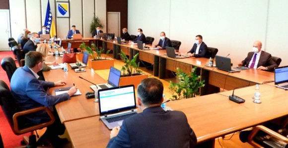 Kadrovi iz SNSD-a najavljuju povratak u institucije BiH